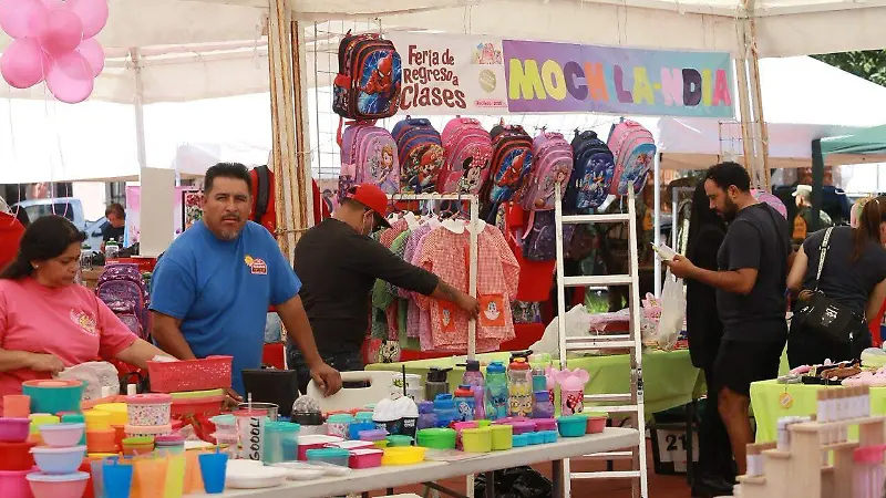 Canaco da arranque a feria por el regreso a clases 2026 en Durango 